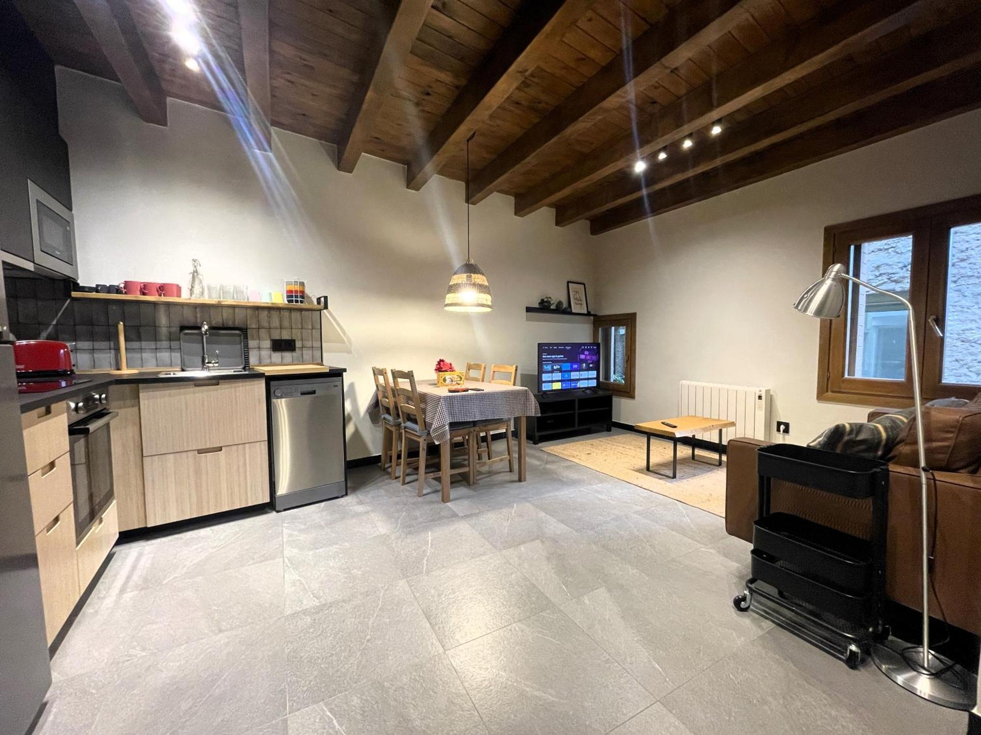 Apartamento Duplex En El Puente Historico, Gra De Fajol Camprodon Exterior foto